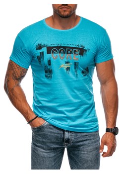 T-shirt męski z nadrukiem 1981S - jasnoniebieski ze sklepu Edoti w kategorii T-shirty męskie - zdjęcie 173990214