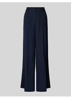 Spodnie materiałowe z zakładkami w pasie model ‘KIRAHN’ ze sklepu Peek&Cloppenburg  w kategorii Spodnie damskie - zdjęcie 173999793