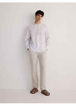 Reserved - Spodnie chino slim z lnem - beżowy ze sklepu Reserved w kategorii Spodnie męskie - zdjęcie 174003583