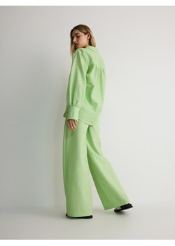 Reserved - Szerokie spodnie w stylu piżamowym - zielony ze sklepu Reserved w kategorii Spodnie damskie - zdjęcie 174004051