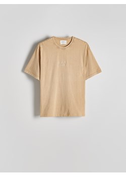Reserved - T-shirt relaxed z nadrukiem na plecach - bursztynowy ze sklepu Reserved w kategorii T-shirty męskie - zdjęcie 174004270