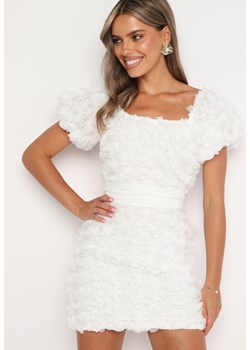Biała Taliowana Koktajlowa Sukienka Hiszpanka w Kwiaty z Wiązaniem Navirene ze sklepu Born2be Odzież w kategorii Sukienki - zdjęcie 174016502