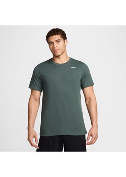 Męski T-shirt do fitnessu Nike Dri-FIT - Zieleń ze sklepu Nike poland w kategorii T-shirty męskie - zdjęcie 174019653