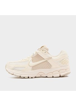 NIKE W ZOOM VOMERO 5 GCEL GCEL ze sklepu JD Sports  w kategorii Buty sportowe damskie - zdjęcie 174022520