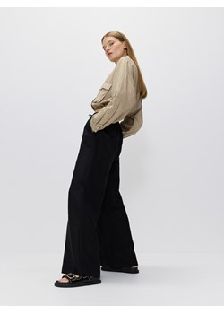 Reserved - Spodnie z lnem - czarny ze sklepu Reserved w kategorii Spodnie damskie - zdjęcie 174023420