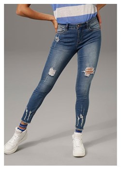 Aniston Dżinsy - Skinny fit - w kolorze niebieskim ze sklepu Limango Polska w kategorii Jeansy damskie - zdjęcie 174028231