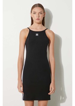 adidas Originals sukienka kolor czarny mini dopasowana IB7401-CZARNY ze sklepu PRM w kategorii Sukienki - zdjęcie 174031303