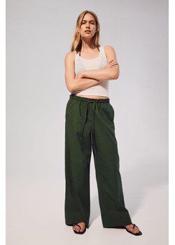 H & M - Szerokie spodnie z domieszką lnu - Zielony ze sklepu H&M w kategorii Spodnie damskie - zdjęcie 174036961