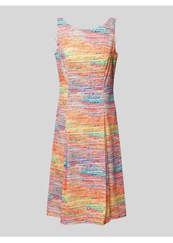 Sukienka koktajlowa o długości do kolan z nadrukiem na całej powierzchni ze sklepu Peek&Cloppenburg  w kategorii Sukienki - zdjęcie 174042623
