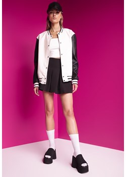 Czarna Trapezowa Spódnica Mini z Plisami Jenin ze sklepu Renee odzież w kategorii Spódnice - zdjęcie 174047224