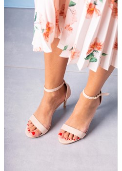 Różowe sandały szpilki błyszczące z zakrytą piętą paskiem wokół kostki ze skórzaną wkładką Casu A20X2/P ze sklepu Casu w kategorii Sandały damskie - zdjęcie 174048973
