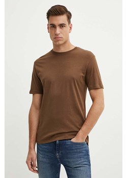 United Colors of Benetton t-shirt bawełniany męski kolor brązowy gładki ze sklepu ANSWEAR.com w kategorii T-shirty męskie - zdjęcie 174051743