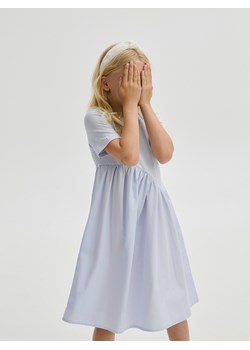 Reserved - Bawełniana sukienka - jasnoszary ze sklepu Reserved w kategorii Sukienki dziewczęce - zdjęcie 174070183