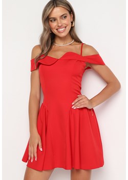 Czerwona Rozkloszowana Sukienka na Ramiączkach z Usztywnianymi Miseczkami Mivinae ze sklepu Born2be Odzież w kategorii Sukienki - zdjęcie 174083220