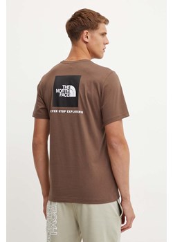 The North Face t-shirt bawełniany S/S Redbox Tee męski kolor brązowy z nadrukiem NF0A87NP5EX1 ze sklepu ANSWEAR.com w kategorii T-shirty męskie - zdjęcie 174083710