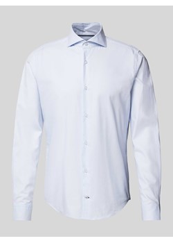 Koszula biznesowa o kroju slim fit z kołnierzykiem typu kent ze sklepu Peek&Cloppenburg  w kategorii Koszule męskie - zdjęcie 174088552