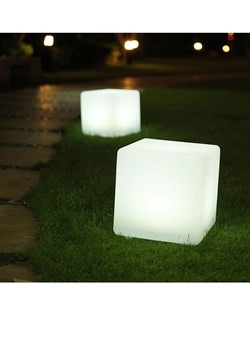 lumisky Lampa solarna LED &quot;Casy&quot; w kolorze białym - 30 x 30 x 30 cm ze sklepu Limango Polska w kategorii Oświetlenie ogrodowe - zdjęcie 174089210