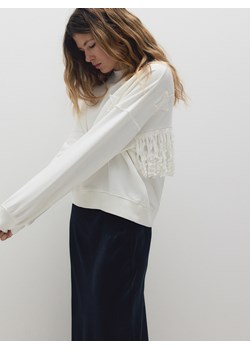 Reserved - Bluza oversize z naszywkami - złamana biel ze sklepu Reserved w kategorii Bluzy damskie - zdjęcie 174104711