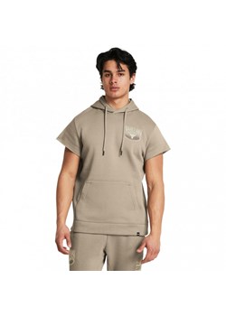 Męska bluza treningowa nierozpinana z krótkim rękawem Under Armour Project Rock Q1 SS Icon Fleece HD - beżowa ze sklepu Sportstylestory.com w kategorii Bluzy męskie - zdjęcie 174115692