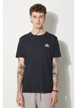 Alpha Industries t-shirt bawełniany Basic T Small Logo kolor granatowy gładki 188505.07 ze sklepu PRM w kategorii T-shirty męskie - zdjęcie 174119014