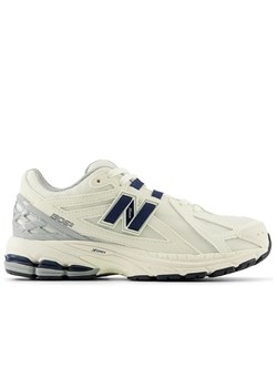 Buty New Balance GC1906EU - beżowe ze sklepu streetstyle24.pl w kategorii Buty sportowe damskie - zdjęcie 174119053