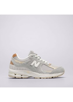 NEW BALANCE 2002 ze sklepu Sizeer w kategorii Buty sportowe damskie - zdjęcie 174120154