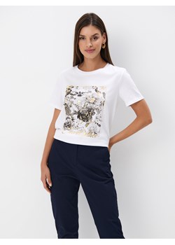 Mohito - Bawełniany t-shirt z nadrukiem - biały ze sklepu Mohito w kategorii Bluzki damskie - zdjęcie 174123121