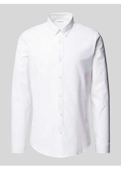 Koszula casualowa o kroju slim fit z kołnierzykiem typu button down model ‘Oxford’ ze sklepu Peek&Cloppenburg  w kategorii Koszule męskie - zdjęcie 174127703
