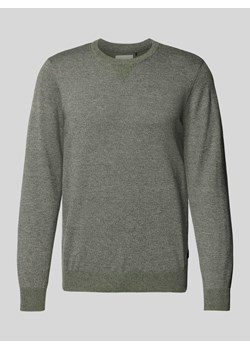 Sweter z dzianiny z okrągłym dekoltem model ‘Bruton’ ze sklepu Peek&Cloppenburg  w kategorii Swetry męskie - zdjęcie 174127830