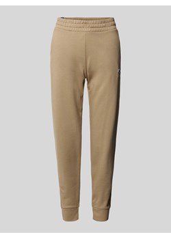 Spodnie dresowe z elastycznym ściągaczem ze sklepu Peek&Cloppenburg  w kategorii Spodnie damskie - zdjęcie 174128431