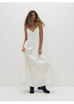 Reserved - Jeansowa sukienka maxi z lyocellu - biały ze sklepu Reserved w kategorii Sukienki - zdjęcie 174128744