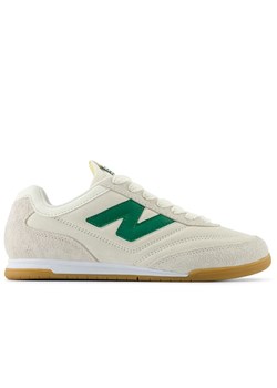 Buty New Balance URC42HG - beżowe ze sklepu streetstyle24.pl w kategorii Buty sportowe damskie - zdjęcie 174158842
