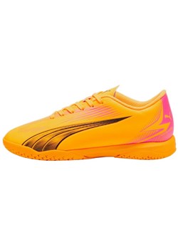 Buty piłkarskie Puma Ultra Play It  107780 03 pomarańczowe ze sklepu ButyModne.pl w kategorii Buty sportowe dziecięce - zdjęcie 174160503