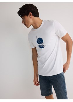Reserved - T-shirt regular z nadrukiem - biały ze sklepu Reserved w kategorii T-shirty męskie - zdjęcie 174163934