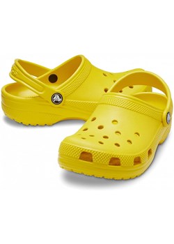 Crocs Chodaki &quot;Classic&quot; w kolorze żółtym ze sklepu Limango Polska w kategorii Klapki dziecięce - zdjęcie 174166850