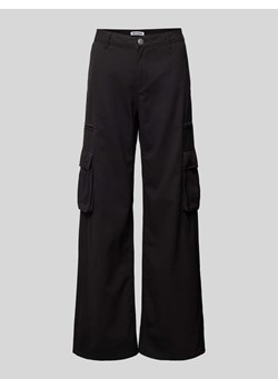 Spodnie cargo z szeroką nogawką i lamowanymi kieszeniami ze sklepu Peek&Cloppenburg  w kategorii Spodnie damskie - zdjęcie 174174391