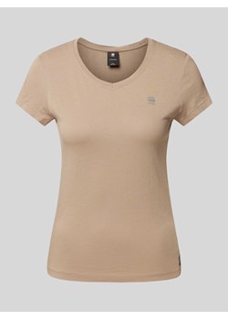 T-shirt z prążkowanym dekoltem w serek ze sklepu Peek&Cloppenburg  w kategorii Bluzki damskie - zdjęcie 174174822
