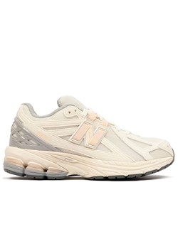 Buty New Balance GC1906ET - beżowe ze sklepu streetstyle24.pl w kategorii Buty sportowe damskie - zdjęcie 174175813