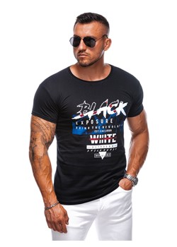 T-shirt męski z nadrukiem 1982S - czarny ze sklepu Edoti w kategorii T-shirty męskie - zdjęcie 174177752