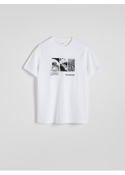 Reserved - Bawełniany t-shirt regular z nadrukiem - biały ze sklepu Reserved w kategorii T-shirty męskie - zdjęcie 174181354