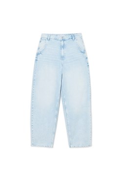 Cropp - Jasne jeansy skater - błękitny ze sklepu Cropp w kategorii Jeansy damskie - zdjęcie 174289792