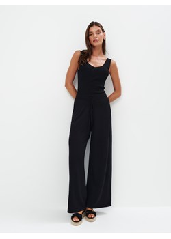 Mohito - Dzianinowe czarne spodnie - czarny ze sklepu Mohito w kategorii Spodnie damskie - zdjęcie 174292464