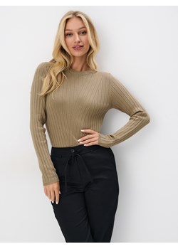 Mohito - Dopasowany sweter w prążki - khaki ze sklepu Mohito w kategorii Swetry damskie - zdjęcie 174292990