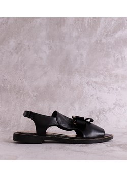 Czarne sandały z kokardką i cyrkonią KARINO ze sklepu gemre w kategorii Sandały damskie - zdjęcie 174294381