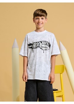 Sinsay - Koszulka Hot Wheels - biały ze sklepu Sinsay w kategorii T-shirty chłopięce - zdjęcie 174334070