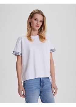 Koszulka UAZIS Biały XS ze sklepu Diverse w kategorii Bluzki damskie - zdjęcie 174342033