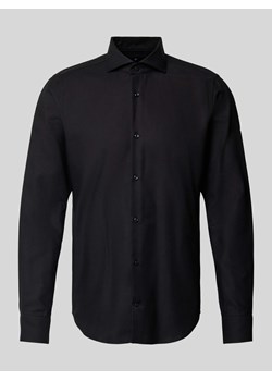 Koszula biznesowa o kroju slim fit z fakturowanym wzorem ze sklepu Peek&Cloppenburg  w kategorii Koszule męskie - zdjęcie 174372460