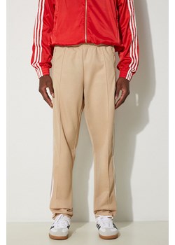 adidas Originals spodnie dresowe Adicolor Classics Beckenbauer Pant kolor beżowy proste IZ1857 ze sklepu PRM w kategorii Spodnie męskie - zdjęcie 174538111