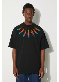 Marcelo Burlon t-shirt bawełniany Collar Feathers Over Tee męski kolor czarny z nadrukiem CMAA054F24JER0041084 ze sklepu PRM w kategorii T-shirty męskie - zdjęcie 174538254