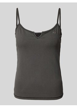 Top na ramiączkach z efektem prążkowania ze sklepu Peek&Cloppenburg  w kategorii Bluzki damskie - zdjęcie 174549184
